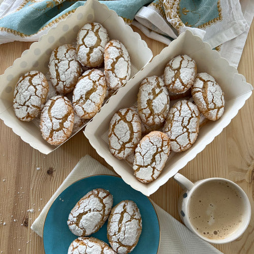 Ricciarelli gift box of 12